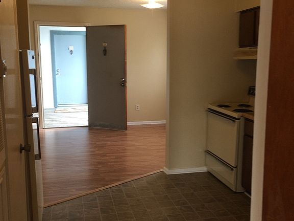 4th image of 2224 Pasadena Ave APT 210