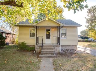 555 Hamilton Ave, Wood River, IL