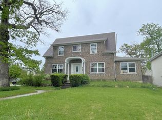 405 Longwood Ter, Mundelein, IL 60060