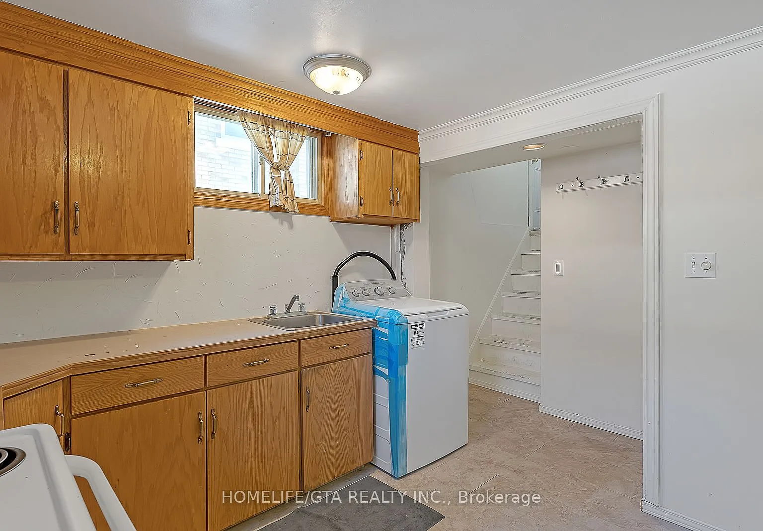 3 bed, $1,750 — Photo 3