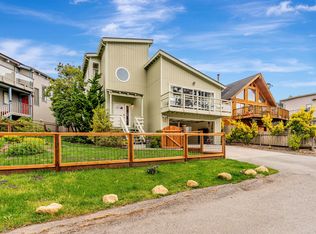 (Undisclosed Address), El Granada, CA 94018