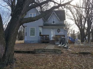 309 Grove St, Lyle, MN 55953