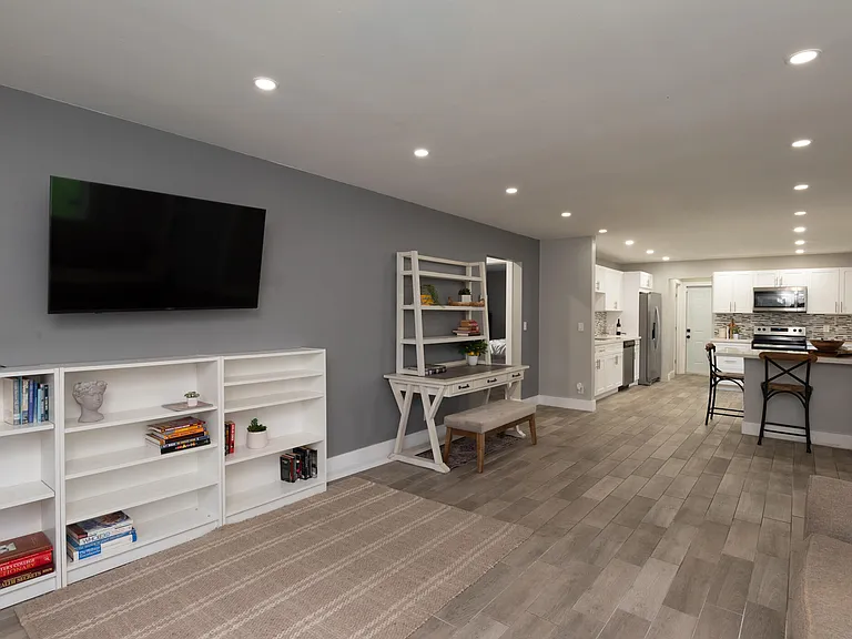 13487 Barwick Rd #B — Photo 7