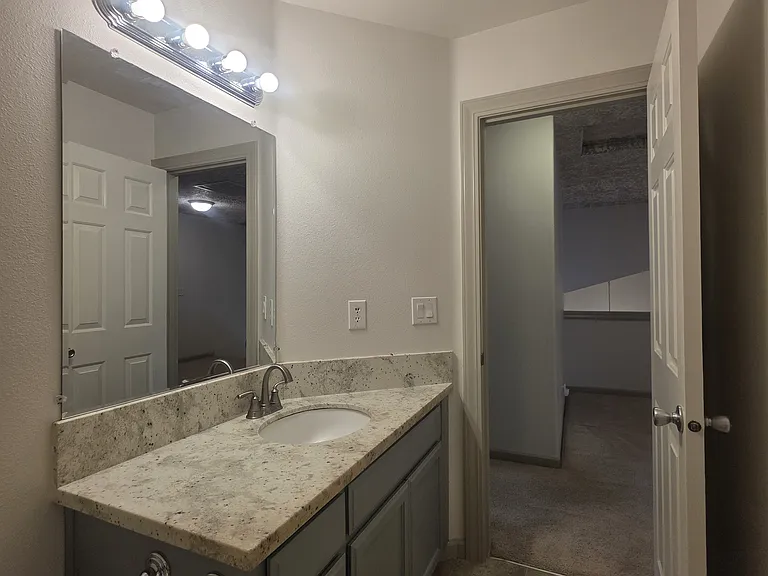 4373 Hearth St NE — Photo 51