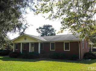 2759 Powhatan Rd, Clayton, NC 27527