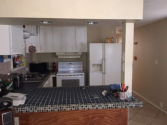 5th image of 31 Holly Dr