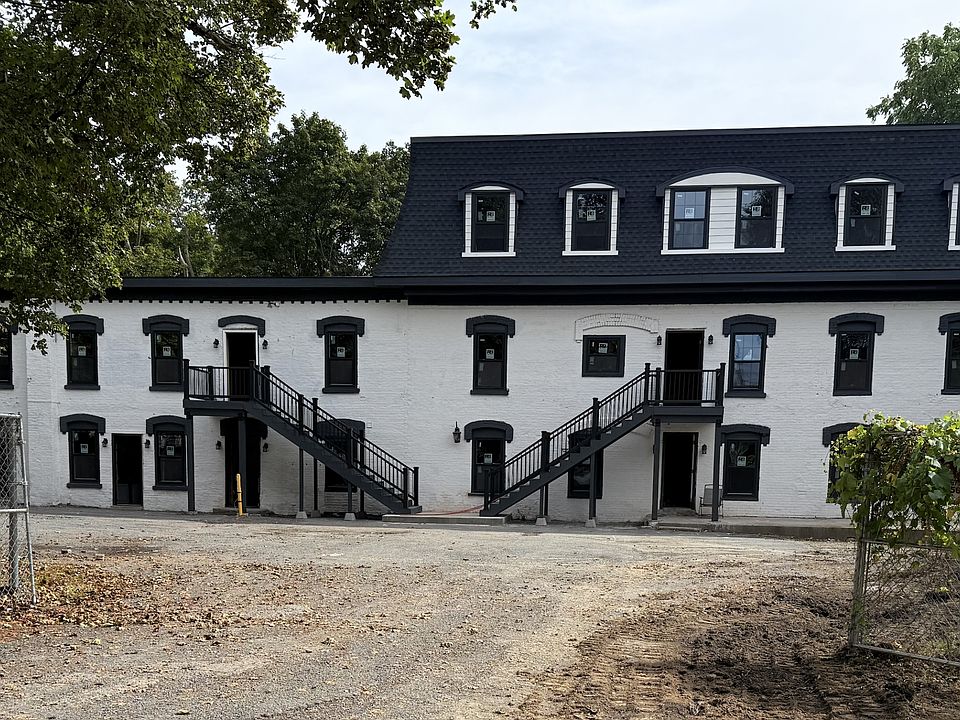1st image of 42 Johnston Ave APT 5
