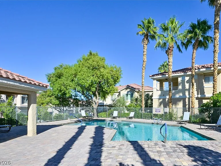 251 S Green Valley Pkwy #3322 — Photo 3