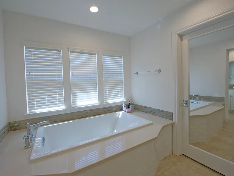 7889 Whimbrel Ln — Photo 9