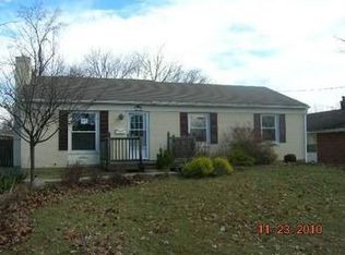 692 Crenshaw Ln, Cincinnati, OH 45240