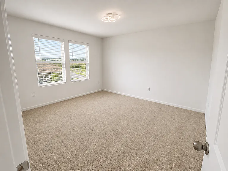 2125 Emil Jahna Rd — Photo 12