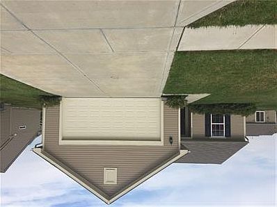 2nd image of 1240 Dahlgren Ln