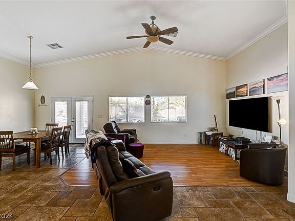 4th image of 3116 Tanagrine Dr