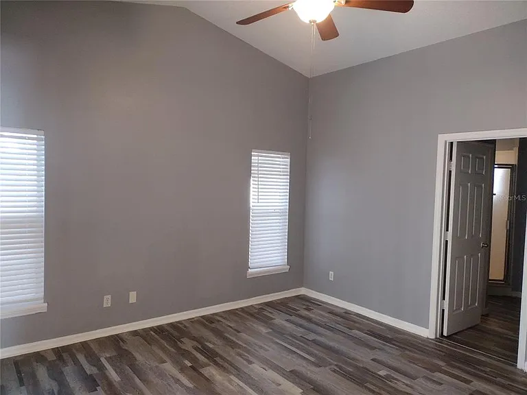 2358 Blue Sapphire Cir — Photo 10