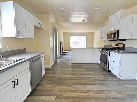 4th image of 3124 Del Rosa Ave