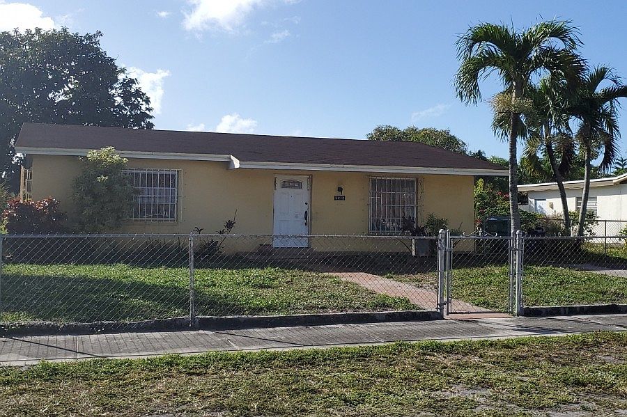 1st image of 5212 NW 168th Ter