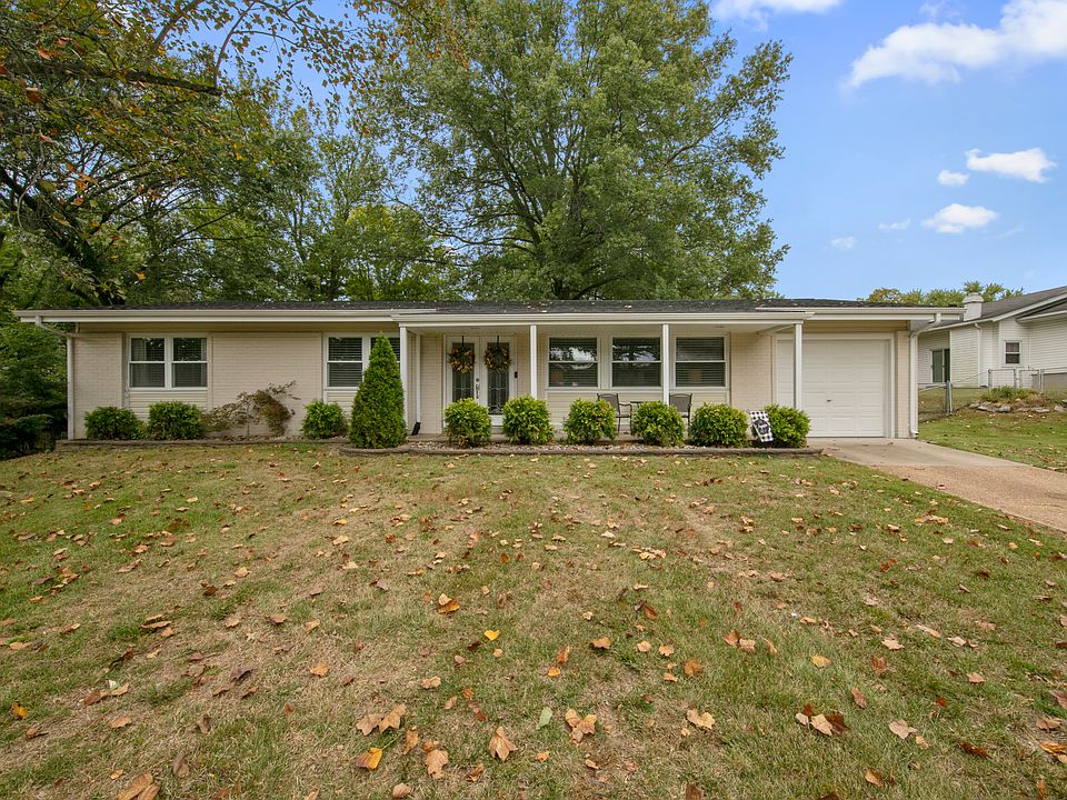 1st image of 13009 Libourne Ct
