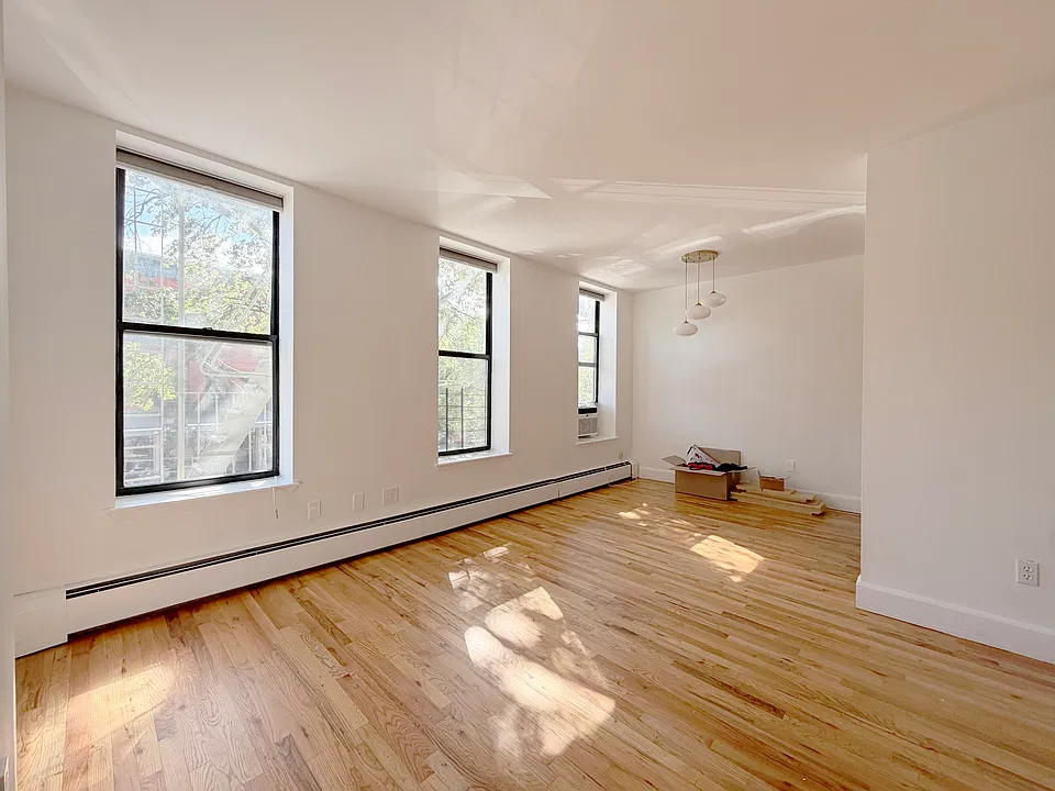 264 5th Ave #2
