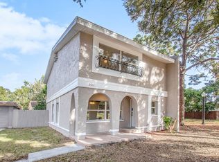 2061 San Marino Way N, Clearwater, FL 33763