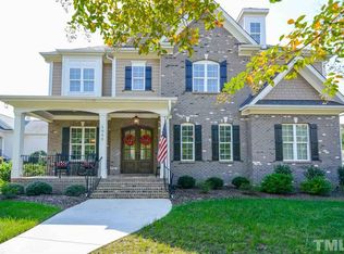 1005 Green Oaks Pkwy, Holly Springs, NC 27540