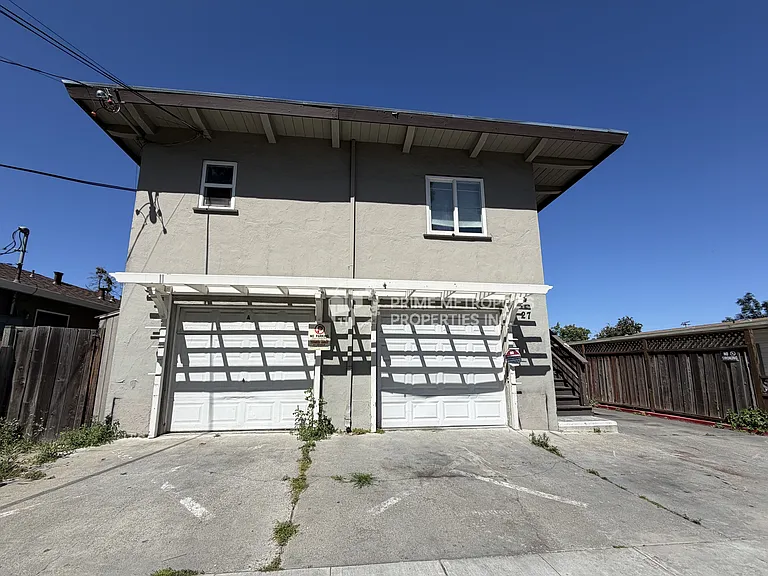 27 Topeka Ave #2 — Photo 1