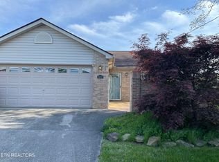 9572 Hyacinth Way, Knoxville, TN 37923