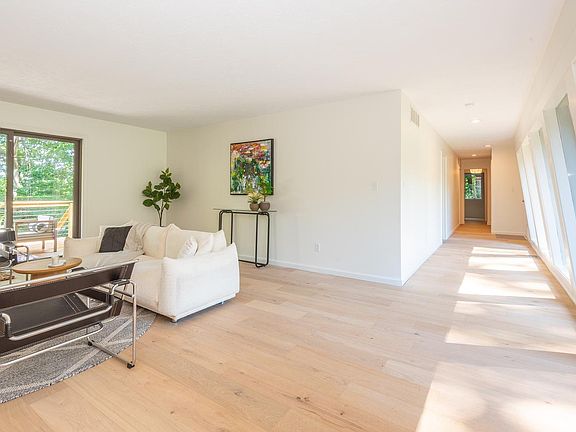 4th image of 3331 N Ramble Road Ct