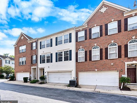 2nd image of 7717 English Oak Cir Unit 22