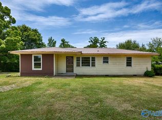 2640 Mobbs School Rd, Union Grove, AL 35175