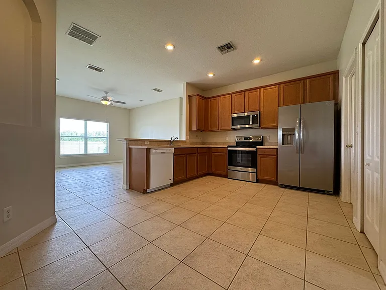 2269 Victoria Falls Dr — Photo 8