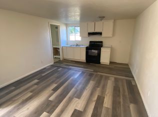 1625 Tenaya Dr #B, Modesto, CA 95354