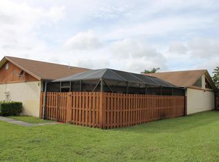 1110 Summit Place Cir APT C, West Palm Beach, FL 33415