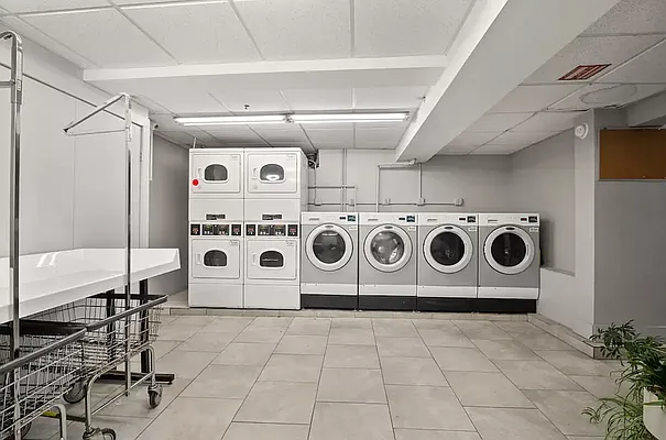 Rented by Ntrust Realty LLC | media 12