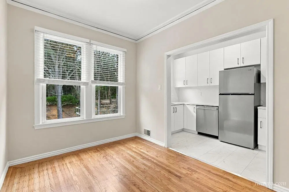 Bright Remodeled Spacious 1bd Directly Across From GG Park! — Photo 3