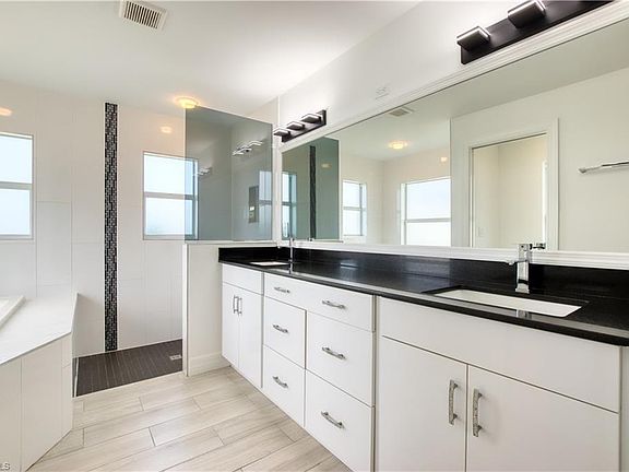 3rd image of 1824 SW 23rd CT