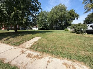 429 W Cherry St, Clyde, OH 43410