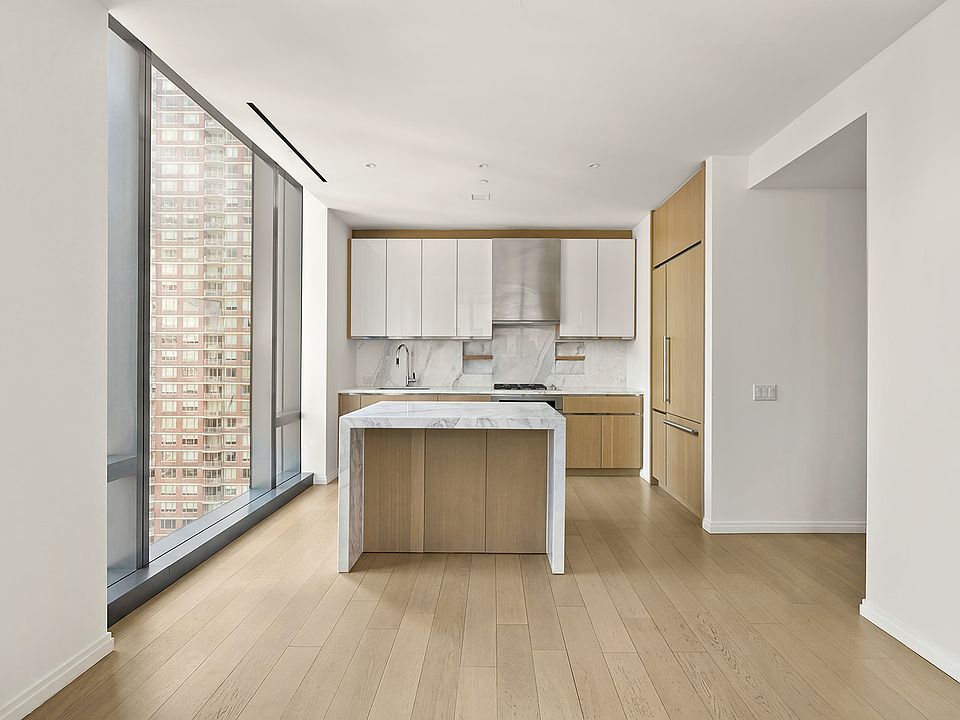 1st image of 277 5th Ave #21B