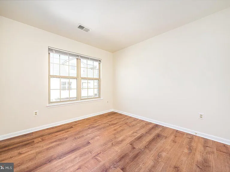 12121 Amber Ridge Cir — Photo 19