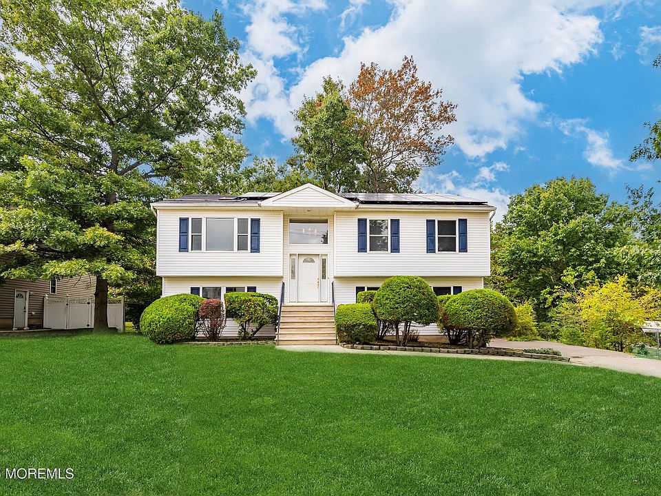 1st image of 608 Albert Avenue