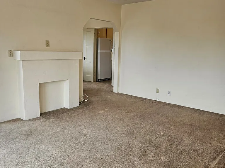 5728 Adelaide Ave — Photo 6