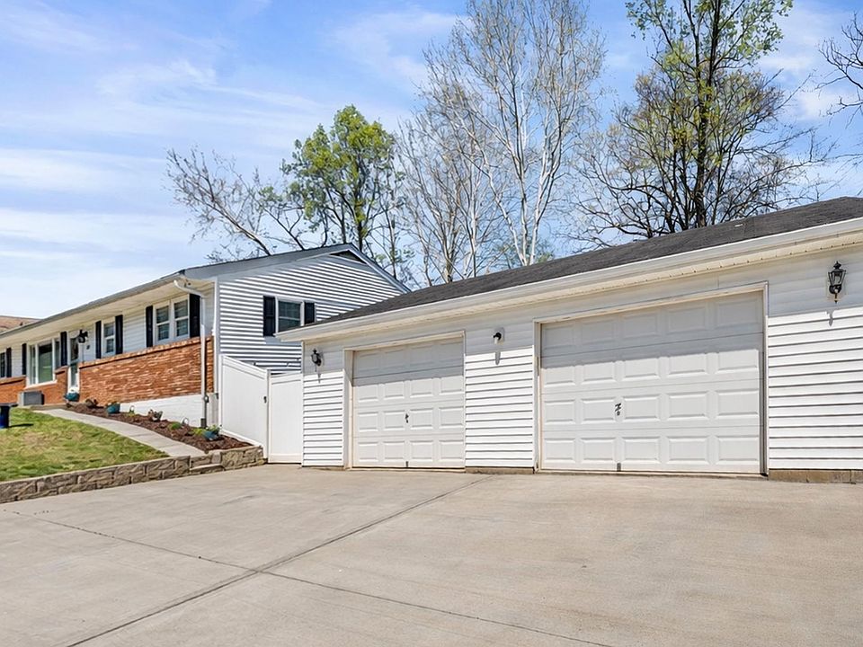 1st image of 932 Mary Sue Dr