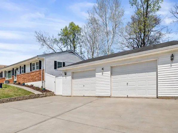 932 Mary Sue Dr, Flatwoods, KY 41139