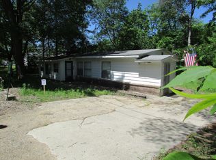 1313 Elm Blvd, Beaverton, MI 48612