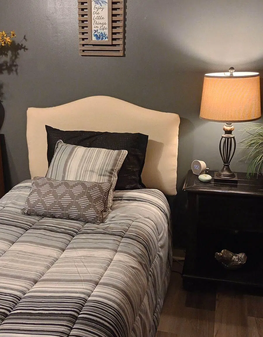 4 bed, 3147 sqft, $1,100 — Photo 3