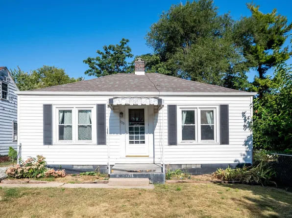 225 S Thorncrest Ave, Creve Coeur, IL 61610