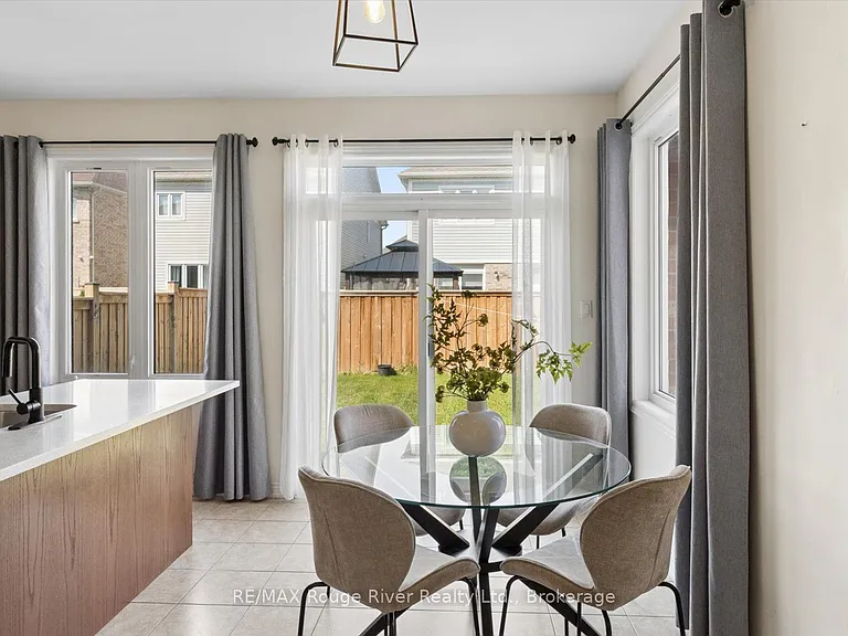 12 Bill Hutchinson Cres — Photo 28