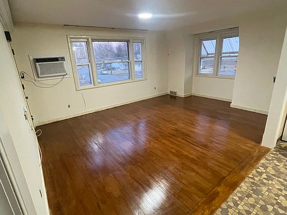 5th image of 701 Hillview Avenue # Second Floor