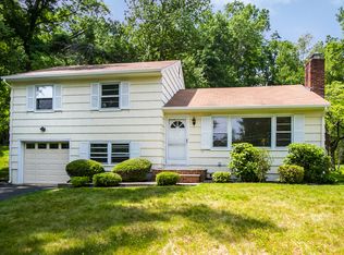 844 River Rd, Chatham, NJ 07928