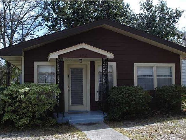 Florida Cottage Front