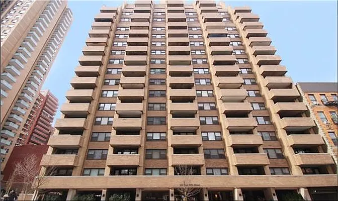 Sold by David Francis New York LLC | media 15